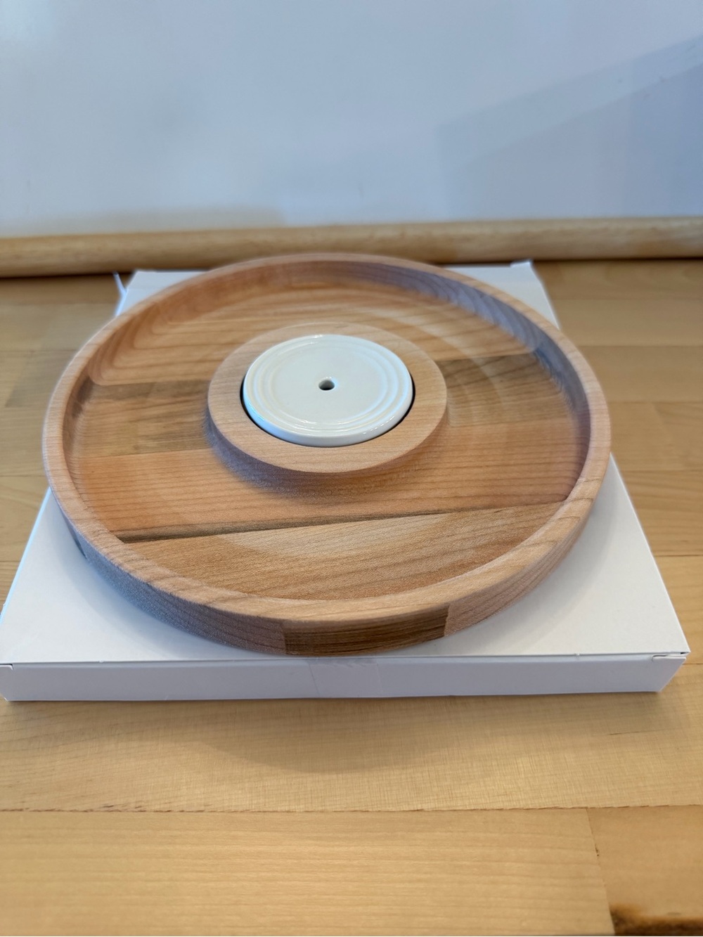 Nora Fleming maple Wood 8” Serving Platter with White Ceramic Center